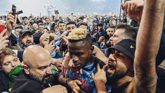  那不勒斯锋霸戴帽创纪录  